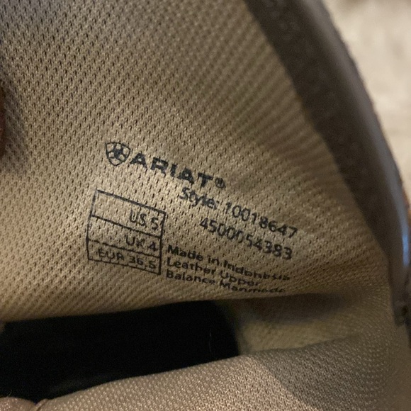 Ariat short boots - Picture 4 of 4